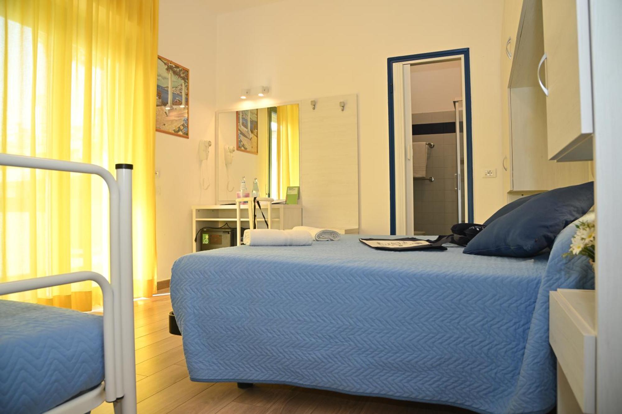 Hotel Tivoli Misano Adriatico Exteriör bild